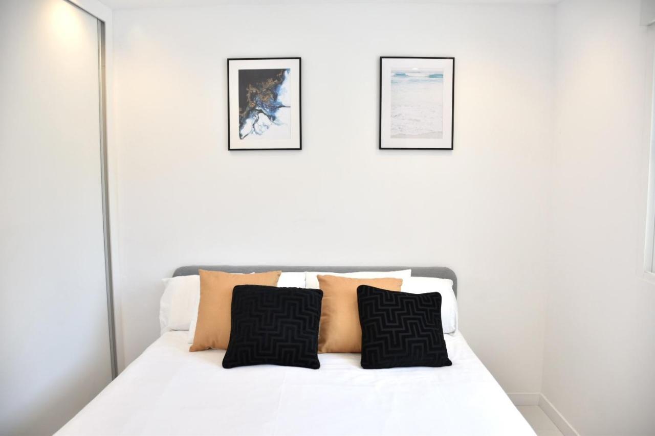 Myflats Deluxe Seafront Apartamento Arenales del Sol Exterior foto